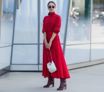 پیراهن قرمز- مجتمع تجاری گلدن مال